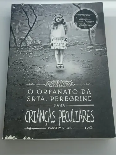 Livro O orfanato da srta. Peregrine - autor: Ransom Riggs