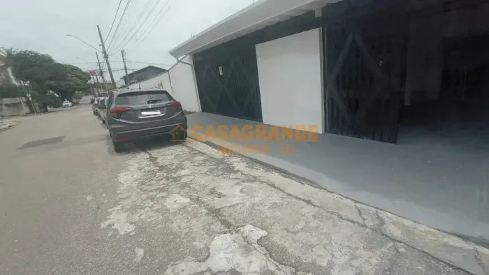 Casa para venda com 120 metros quadrados com 3 quartos em Vila Tatetuba - São José dos Cam