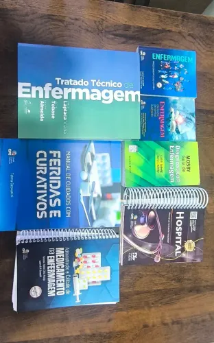 Kit Livros Técnico em Enfermagem - Edição 2023 - Excelente Estado