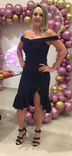 Vestidos semi novos