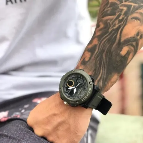 RELÓGIO ESPORTIVO GSHOCK GA-2000