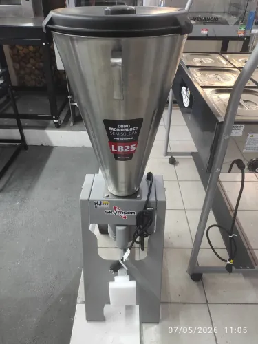 Bh liquidificador industrial basculante 25 litros