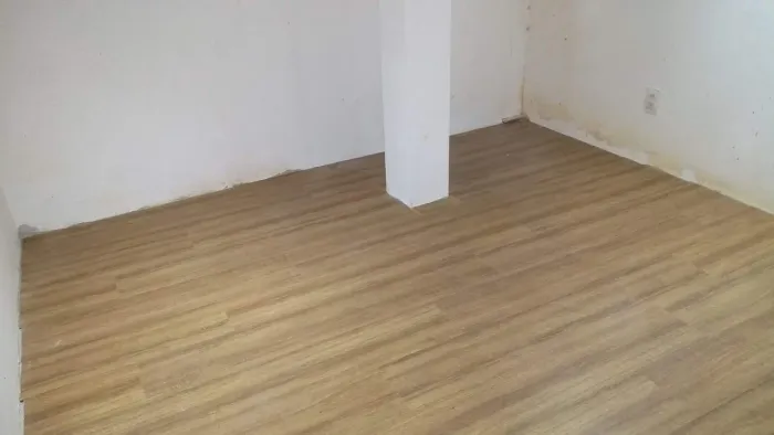 Colocação Piso Laminado click.