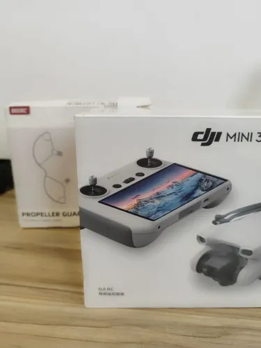 Drone DJI Mini 3 c/ Tela + Protetor de hélices