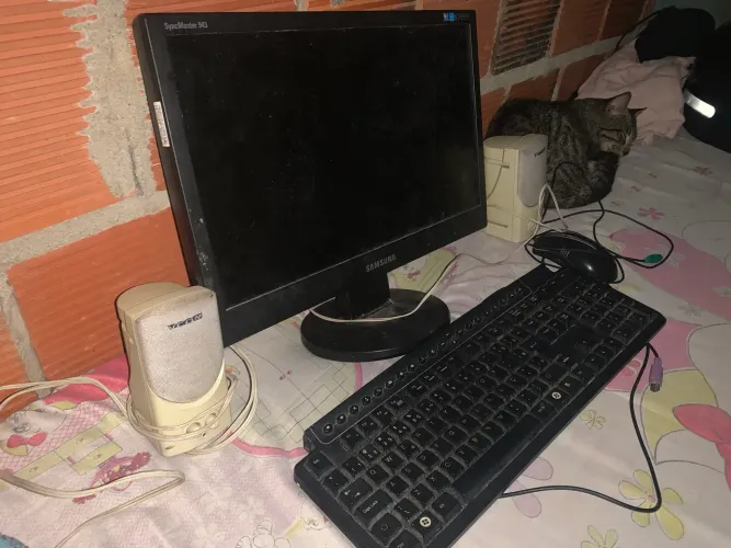 Computador quase completo, só resta o CPU!