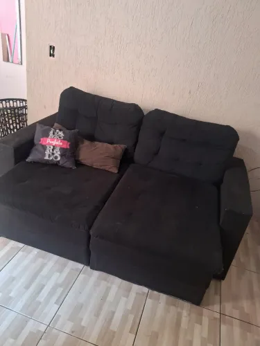 Vendo sofá retratil dois lugares semi novo 