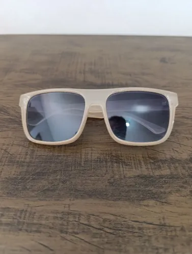Oculos Chillibeans