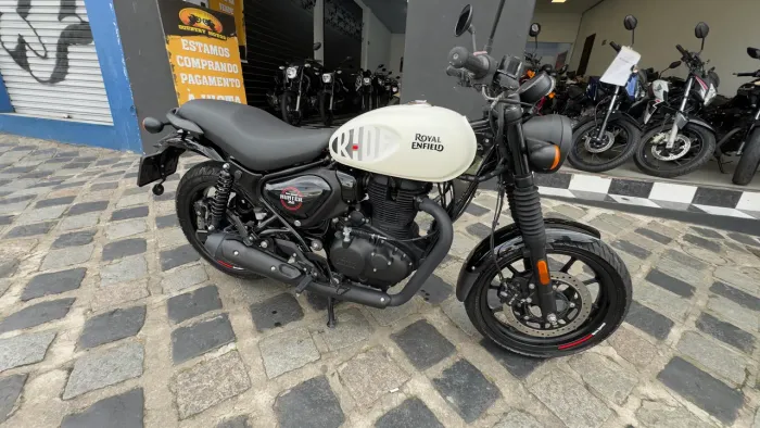 Royal Enfield Hunter 350 - 2024 - Apenas 7.700km