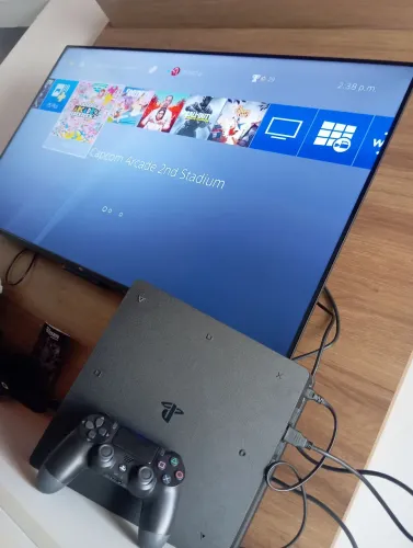 Playstation 4 slim + jogos + 1tera
