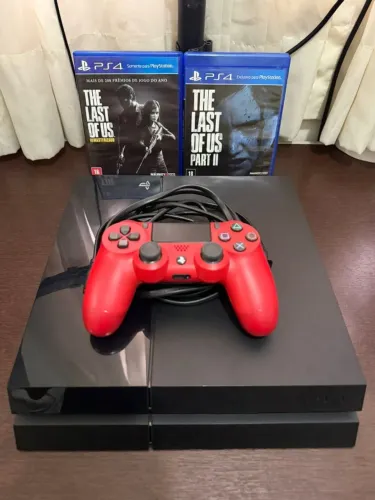 Playstation 4 com Controle + 2 Jogos