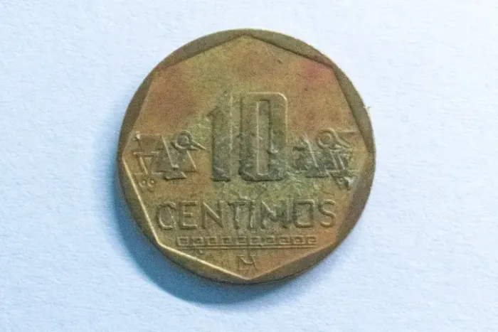 Moeda 10 Céntimos 2011 Peru Mbc (Usado)