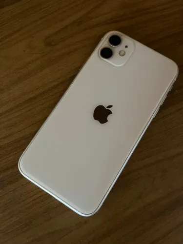 Iphone11 muito conservado e sem nenhum defeito