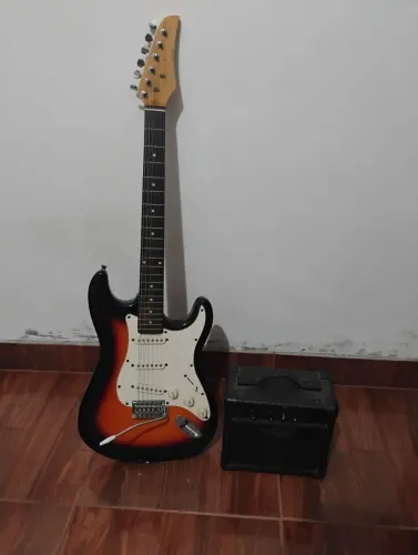 Guitarra Condor RX-20 + Amplificador SG-15