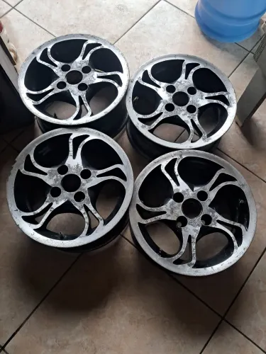 Rodas liga leve aro 13 