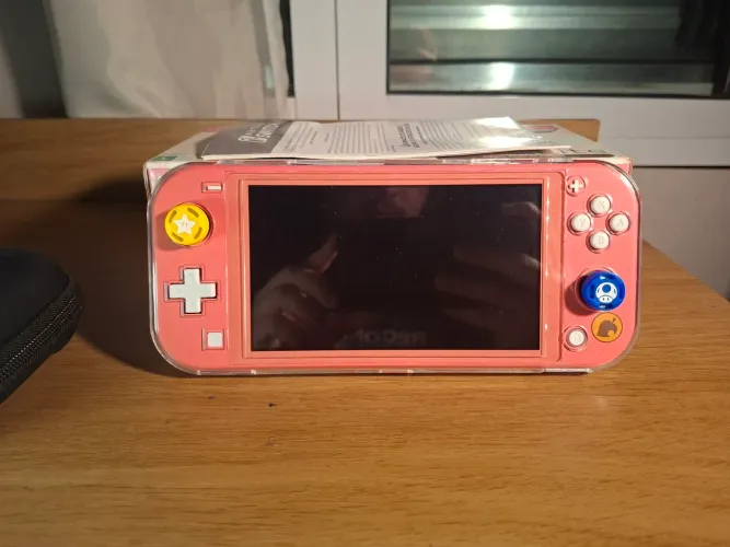 NINTENDO SWITCH EDIÇÃO (ANIMAL CROSSING) DESBLOQUEADO