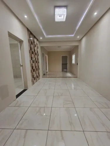 Imóvel para aluguel com 200 metros quadrados com 3 quartos em Centro - Camaçari - BA