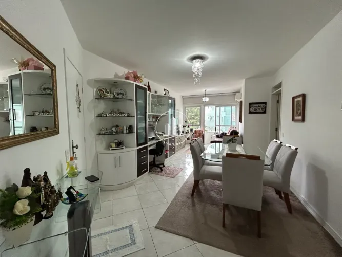 Apartamento 3 quartos em Coqueiros - BRN