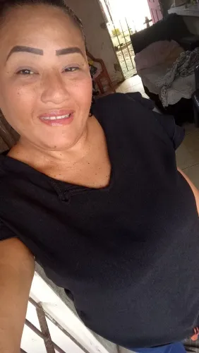 Babá e cuidadora de idosos em home Care. 