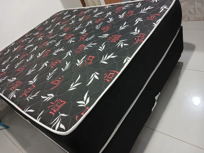 Cama Queen