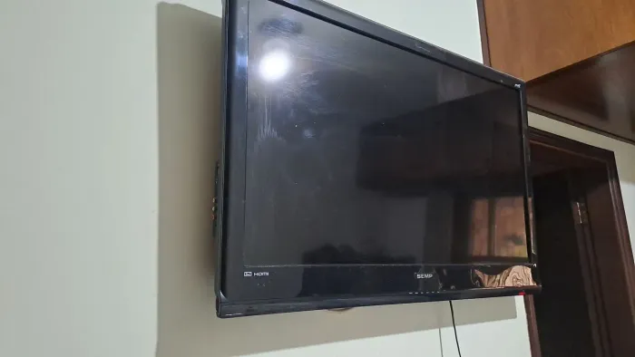 TV 43"