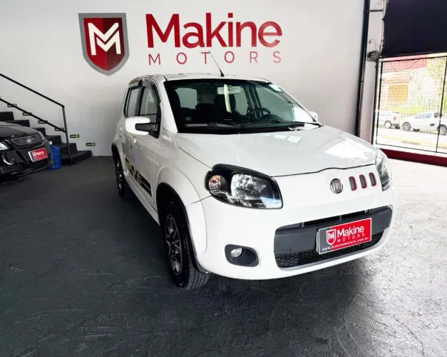 Fiat Uno Sporting 1.4 EVO Fire Flex 8V 4P 2012