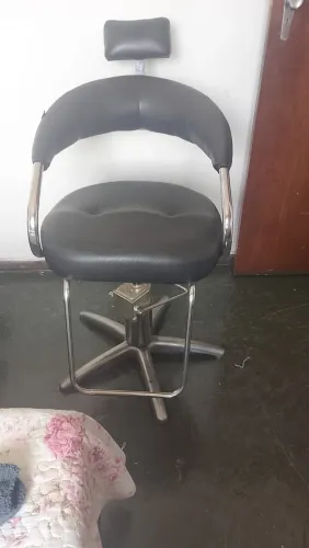 Lavatório e Cadeira hidráulica para salão