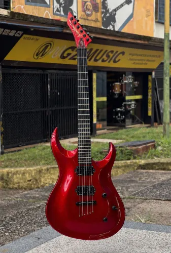 Guitarra Washburn 