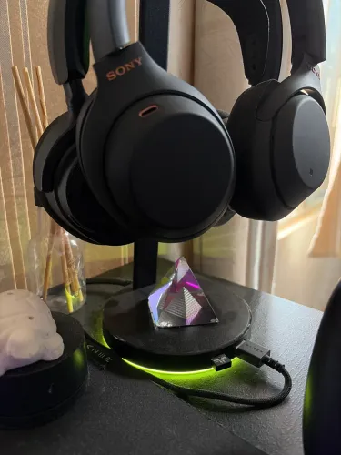 Razer Base Station Chroma V2
