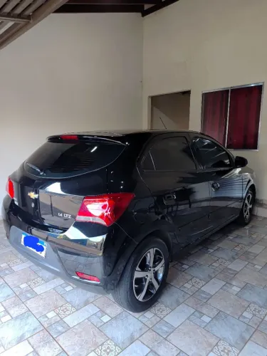 Chevrolet Onix Hatch LTZ 1.4 8V Flex Mec. 4P 2018