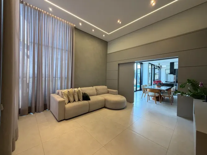 Casa com 3 quartos à venda, 220 m² por R$ 2.650.000 - Residencial Pau Brasil - Americana/S