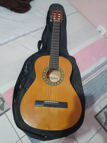 Vendo violão 