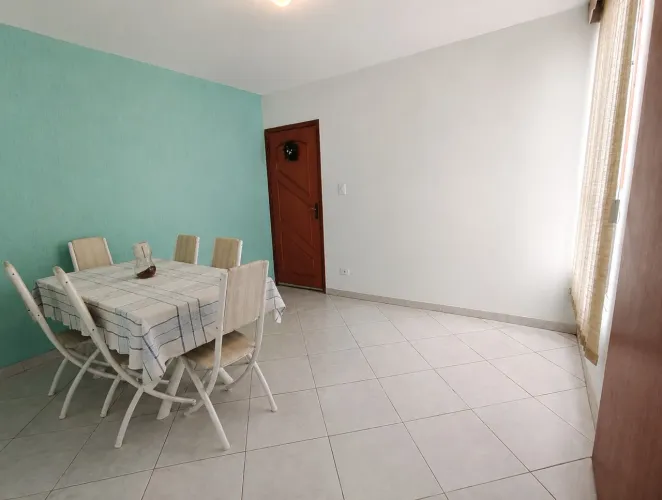 Apartamento à venda - Bairro Céu Azul - 2 Quartos 1 Banheiro.