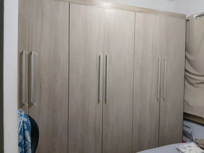 Guarda roupa de casal