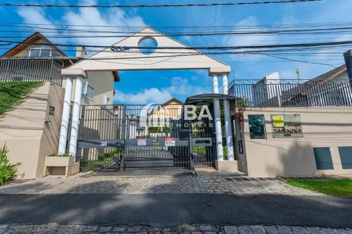 SOBRADO COM LOCALIZAÇÃO EXCELENTE NO BOM RETIRO