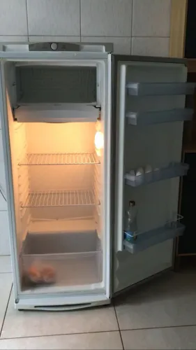 Vendo Geladeira Continental
