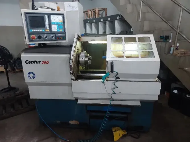 TORNO CNC ROMI CENTUR 30D