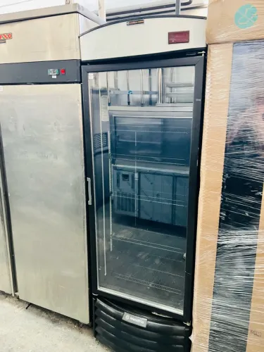 Cervejeira Gelopar expositora 572L