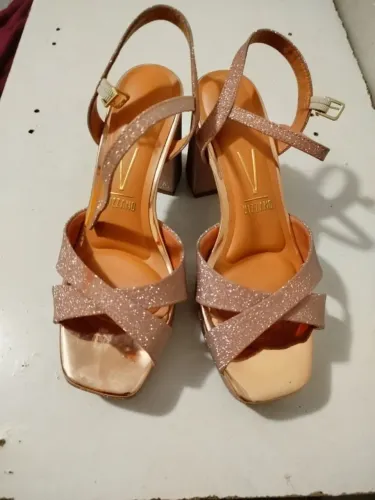 SALTO VIZZANO MEIA PATA ROSÉ BRILHANTE (39)
