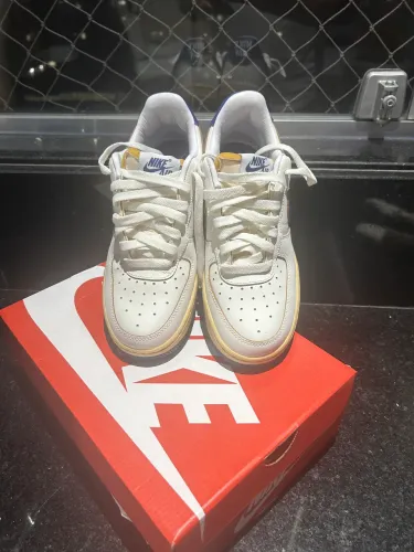 Tênis Nike - Retrô 