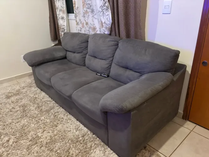 Sofá 3 lugares
