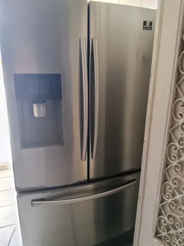 Geladeira Samsung inverter 110 v defeito na placa