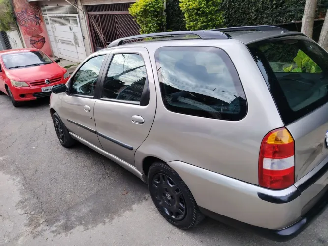 Fiat Palio Weekend Stile 1.6 MPI 16V 4P 2002