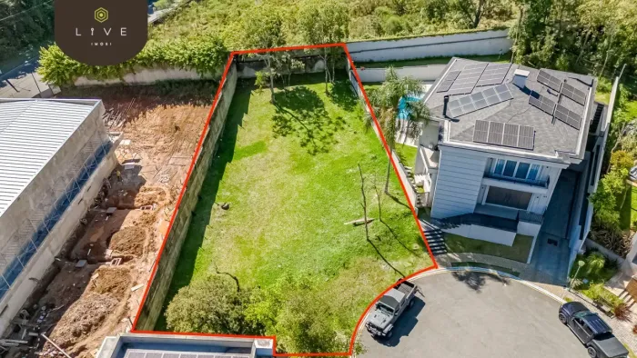 Terreno de 777,77 m² no Paysage Evergreen: vista privilegiada e privacidade para sua futur