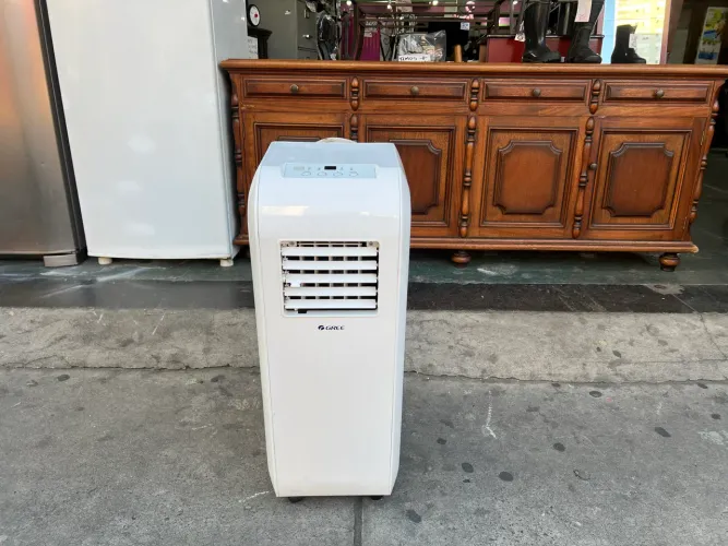 Ar Condicionado Portátil Gree 10000 BTU Frio GPC10AH-A3NNC3D Branco