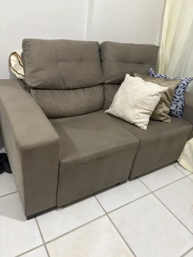 Sofá com 3 meses de uso