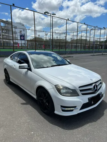 Mercedes-Benz C-180 CGI Coupe Sport 1.6 TB 16V Aut. 2013