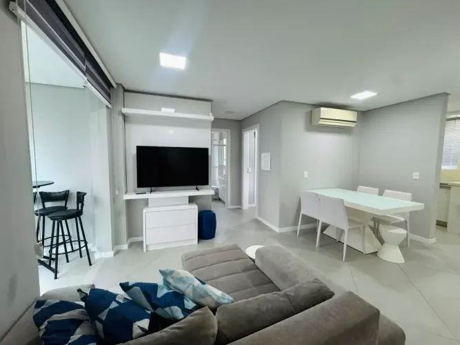 Apartamento na Praia de Palmas - Governador Celso Ramos/SC