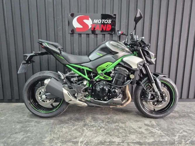 Kawasaki z 900