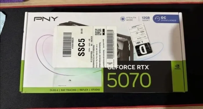 LACRADA/VENDA/TROCA - RTX 5070
