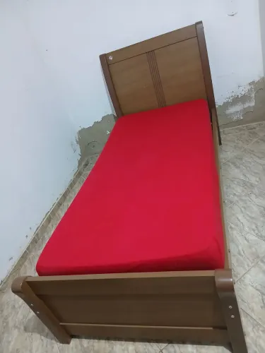 Cama solteiro com colchão